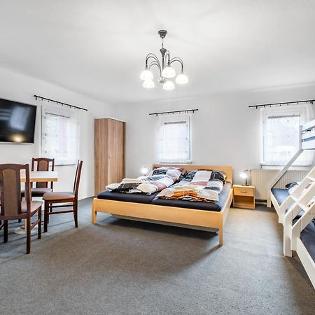 Marzebilla Pod Klinovcem Appartement Vejprty Buitenkant foto